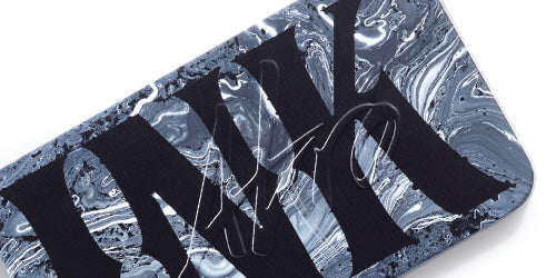 ROBERT BONDAR X AKRO