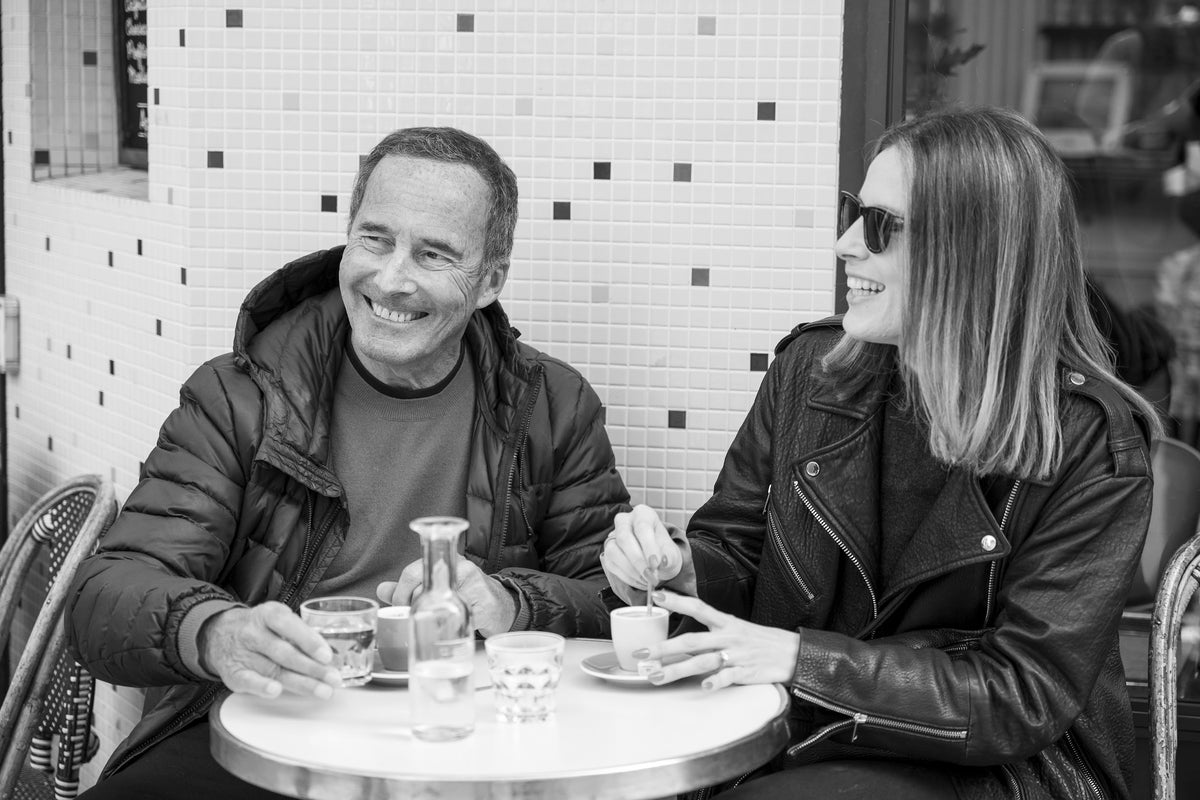Olivier et Anaïs Cresp attablés