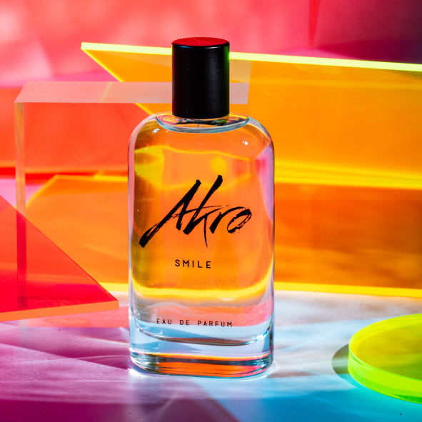 akro smile perfume